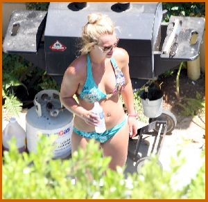 Britney Spears : britney spears1671 48623aa4e0368