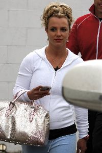 Britney Spears arrives at the gym in Culver City on June 5th, 2008