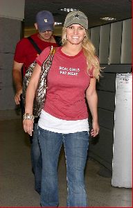 Jessica Simpson : jessica simpson1474 485657f27d1ba