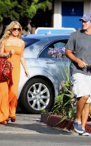 Jessica Simpson : jessica simpson1687 48919895d949b