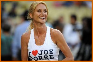 Nicolette Sheridan : nicolette sheridan17 4891adc9a93ee