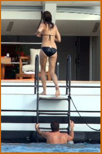 Cindy Crawford : Cindy Crawford In Bikini Candids8 4896ef58cf428