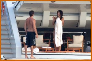 Cindy Crawford : Cindy Crawford In Bikini Candids14 4896ef58db3c1