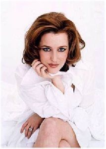 gillian anderson : ga11