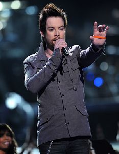 David Cook : american-idol-davidcook440