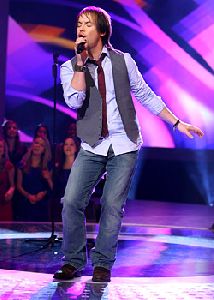 David Cook : american-idol-david-cook259