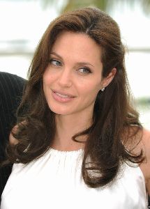 Angelina Jolie : angelina jolie6 483402d438f2c