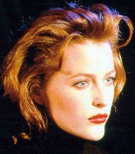 gillian anderson : gillian21