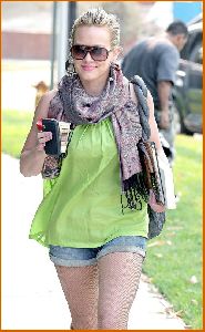 Hilary Duff : hilary duff195 486506fe86978