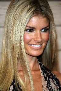 Marisa Miller : frh 320085 images 0051 231001 loc