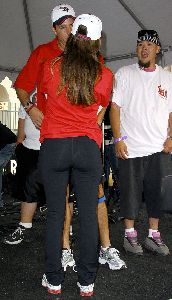 Eva Longeria : Eva Longoria - Stand for HOPE  Inaugural 5k Charity RunWalk for PADRES9 48440107e767b