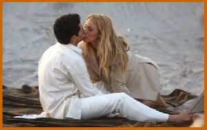 Blake Lively : blake lively59 486a168b3aab2-t