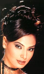 Bipasha Basu : bipasha basu032b