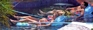 jessica alba pregnant photo at the pool on June 2nd 2008