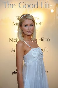 Paris Hilton : paris hilton3121 4868c28560f71