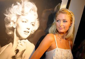 Paris Hilton : paris hilton3134 4868c2857adf9