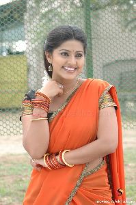 Sneha : pandi-new-stills26