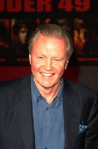 Jon Voight : Jon Voight-SGG-050704