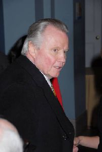 Jon Voight : Jon Voight-JBA-000667