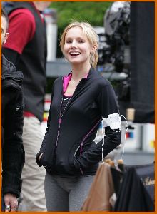 Kristen Bell : kristen bell64 4835ac6f6efbb