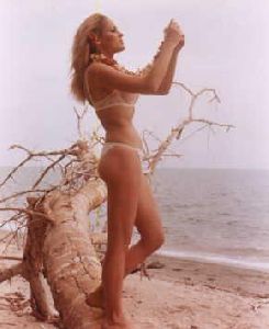 Ursula Andress : 025