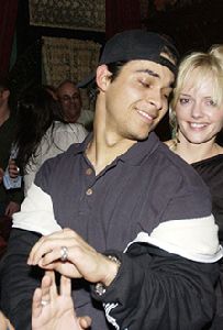 Wilmer Valderrama : marley shelton04