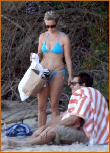 Reese Witherspoon : Reese Witherspoon Bikini Candids with Jake Gyllenhaal9 483583ede6bbe