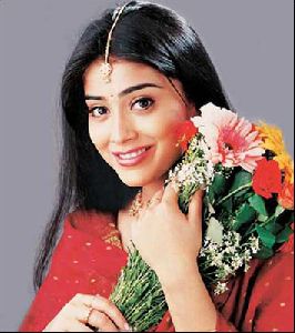 Shriya Saran : shreya9