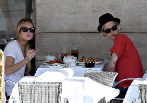 Lindsay Lohan and samantha Ronson