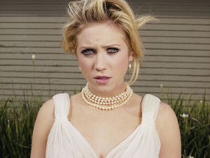 Brittany Snow : 009142526