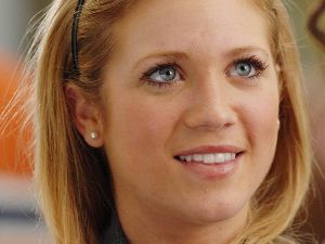 Brittany Snow : 009142975