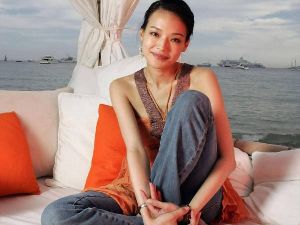 SHU QI : 009598429