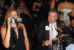 WILLIAM SHATNER : emmy4