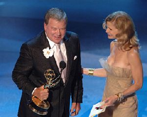 WILLIAM SHATNER : kyra sedgwick1