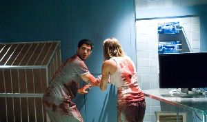 Jesse Metcalfe : Insanitarium- photos