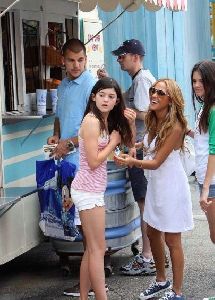 adrienne bailon : Disneys Animal Kingdom in Orlando, Florida with Robs step sisters Kendall   Kyl