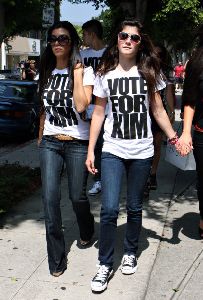 adrienne bailon : vote for kim T-shirts