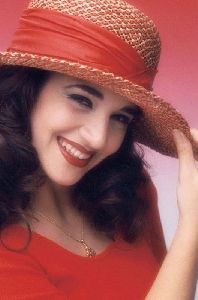 Diana Haddad : diana wearing a red hat