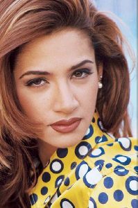 Diana Haddad : diana old photo in 1997 before plastic surgery