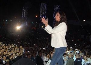 Elissa : eid futr concert in 2006