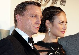 Olga Kurylenko : Olga with Daniel Craig at the Quantum of Solace movie premiere in Tokyo