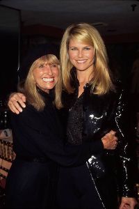 Christy Brinkley : christie brinkley picture with her mother