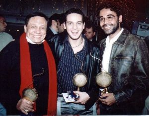 Adel Emam : adel emam with his award