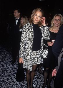 Jill Goodacre : jill goodacre photo wearing a gray skirt and jacket