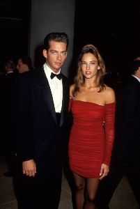 Jill Goodacre : old photo of Harry Connick Jr and his wife Jill Goodacre