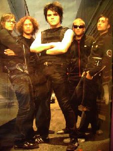 MY CHEMICAL ROMANCE : my chemical romance band members