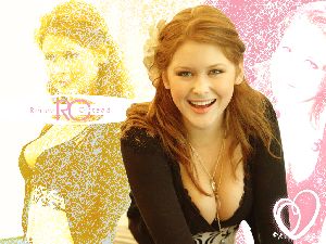 Renee Olstead : renee olstead desktop wallpaper