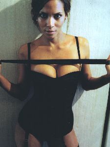 Halle Berry : halle berry