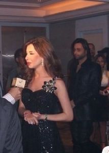 Nancy Ajram : TV interview before nancy ajram gets on stage in Dubai latest concert