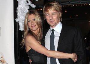 Jennifer Aniston : Jennifer Aniston with Owen Wilson at the premiere of  Marley   Me  movie in Los Angeles, California